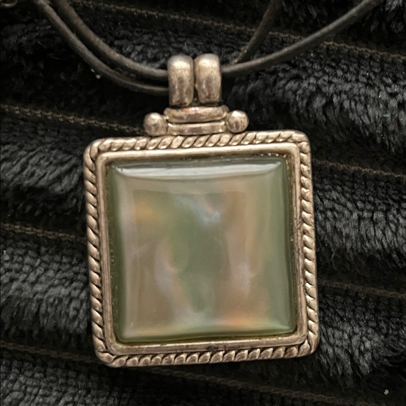 Elegant Silver Pendant Necklace
